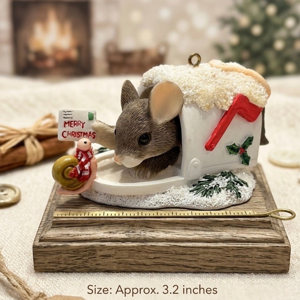 Charming Tails 1997 Mouse in Mailbox Merry Christmas Ornament Dean‎ Griff 3.2"